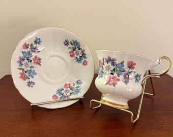 Vintage Royal London Bone China England Tea Cup Saucer Multicolor Roses Gold Trim