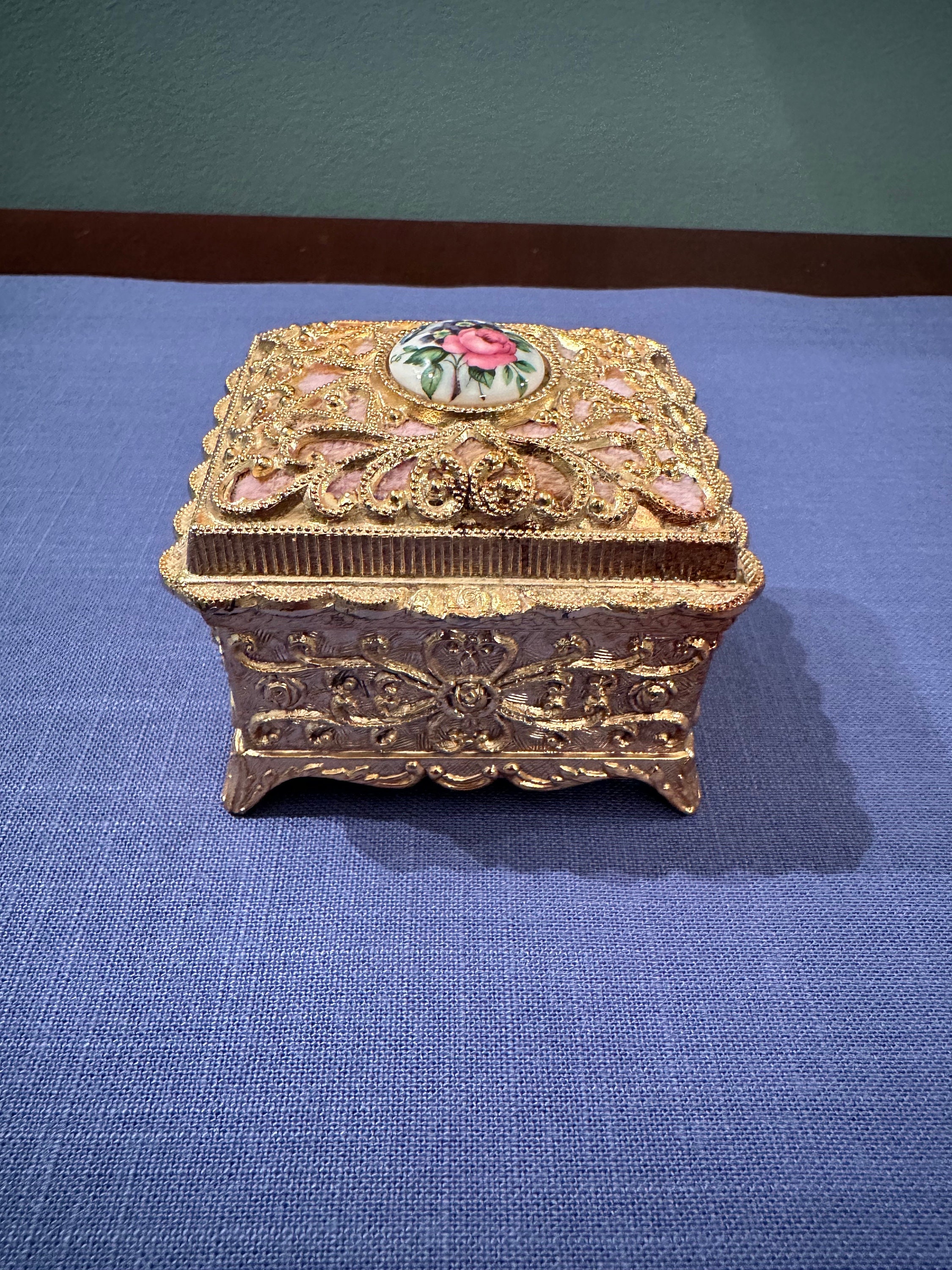 Splendid Music Box - Etsy Splendid Music Box - Etsy
