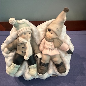 Kim Anderson Enesco Pretty As Picture Figurine &quot;Angels In Disguise&quot;