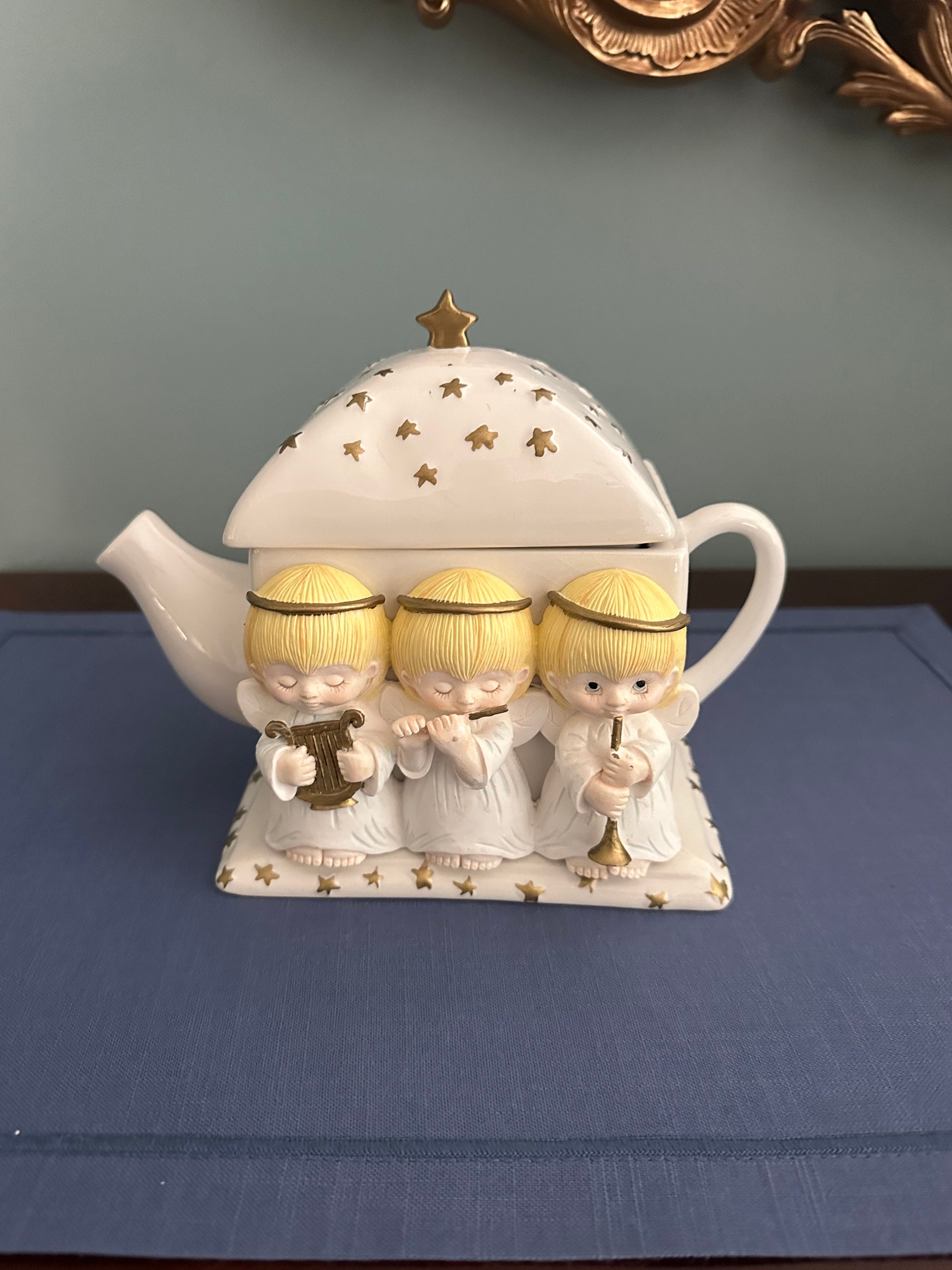THE ALFEE Angel Bear 陶器置きもの Vintage Hallmark Gourmet Gifts Three Angels Porcelain Teapot - Etsy