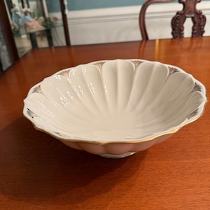 Vintage Lenox Porcelain Scalloped Gold Gilded Serving Bowl