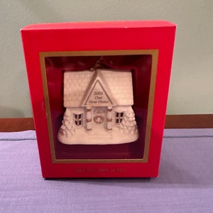 Wedgwood “ Our New Home 2005” Porcelain Ornament.