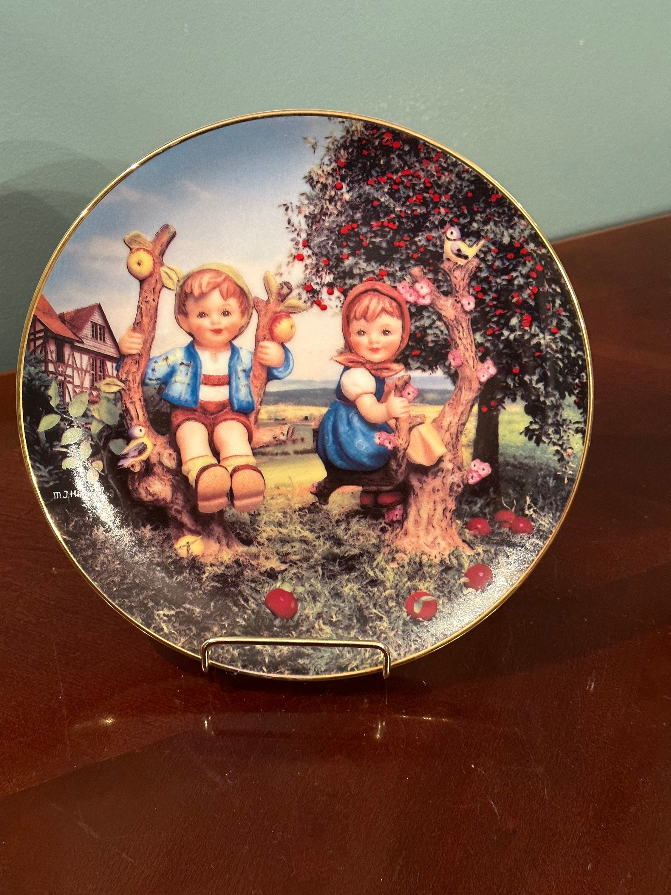 Vintage M.j.hummel “apple Tree Boy &girl” Plate - Etsy