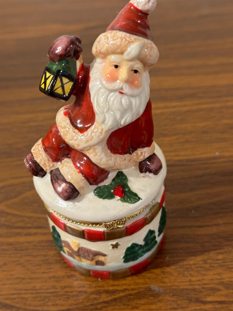 Bell Ringing Box Vintage Bell Ringing Santa Porcelain Trinket Box. - Etsy