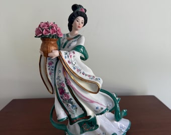 The Franklin Mint YOSHIKO Manabu Saito Princess of Cherry Blossoms