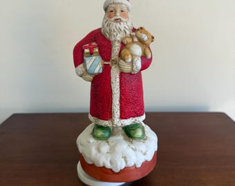 子犬とサンタクロースのオルゴール：クリスマスの棚飾り - Etsy 日本