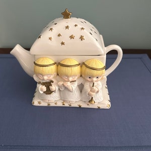 Vintage Hallmark Gourmet Gifts Three Angels Porcelain Teapot