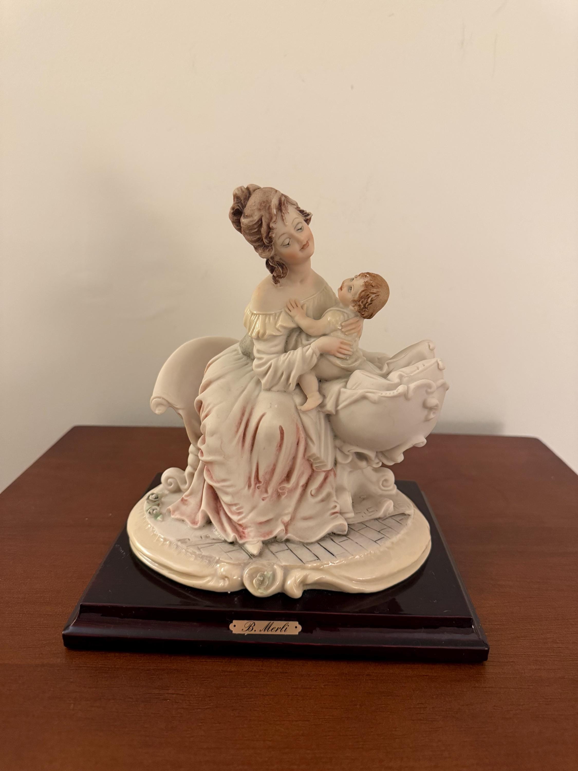 Capodimonte figurine - Etsy 日本