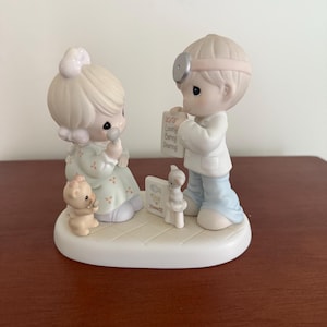 Precious Moments &quot;20 Years And The Vision’s Still The Same” Figurine #306843
