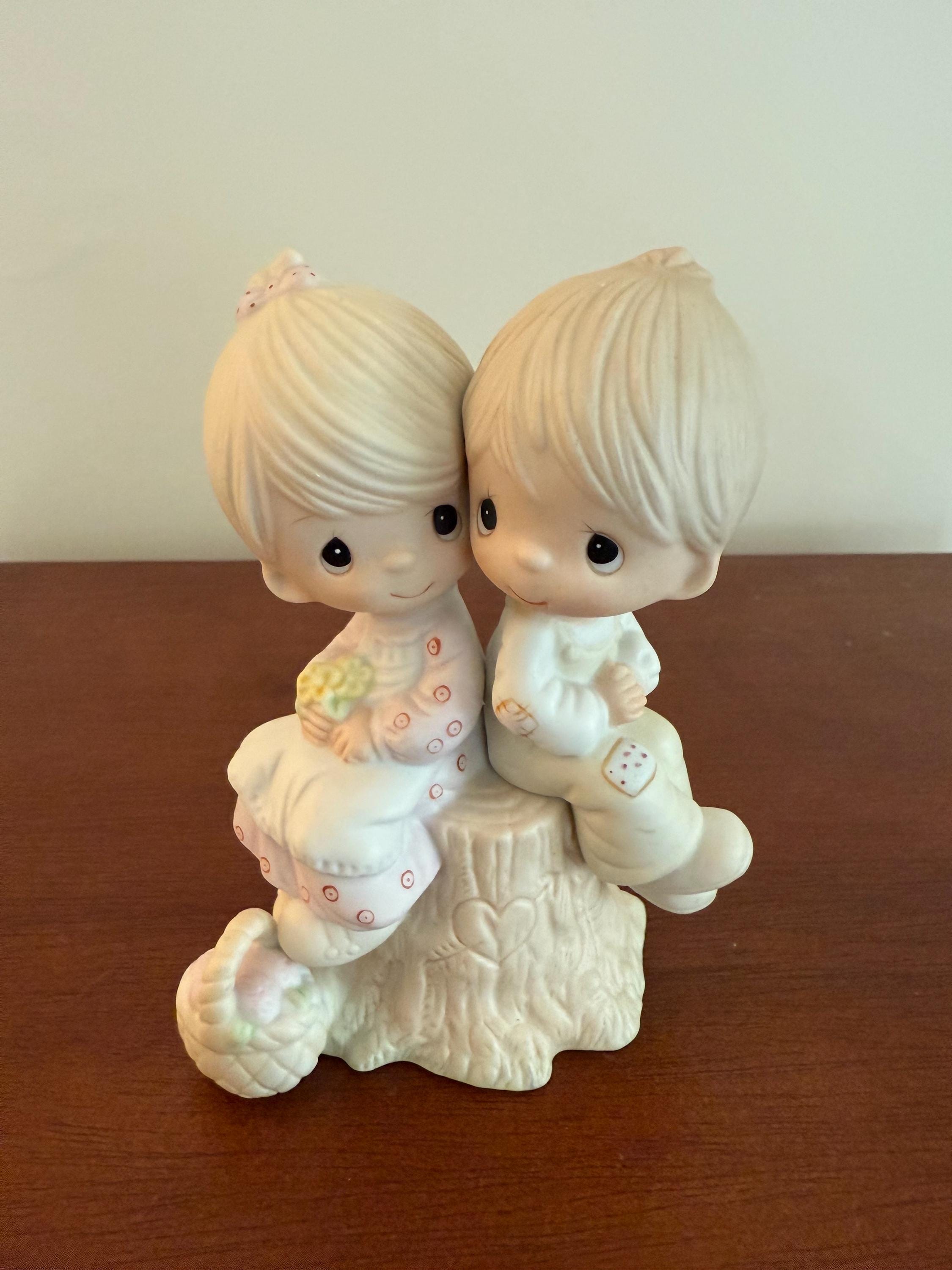 プレシャス・モーメンツ 1979年「愛し合う」フィギュア - Etsy 日本