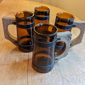 Vintage Siesta Ware 1960s Tall Amber Brown Glass Barrel Beer Mugs Wooden Handle Set of 4