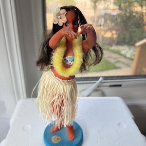 Vintage Hula Hawaiian Doll - Etsy