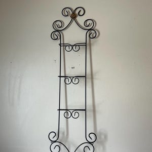 Twisted Wrought Iron Plate Rack, Black Wall Mount, 3 Plate Rack ...