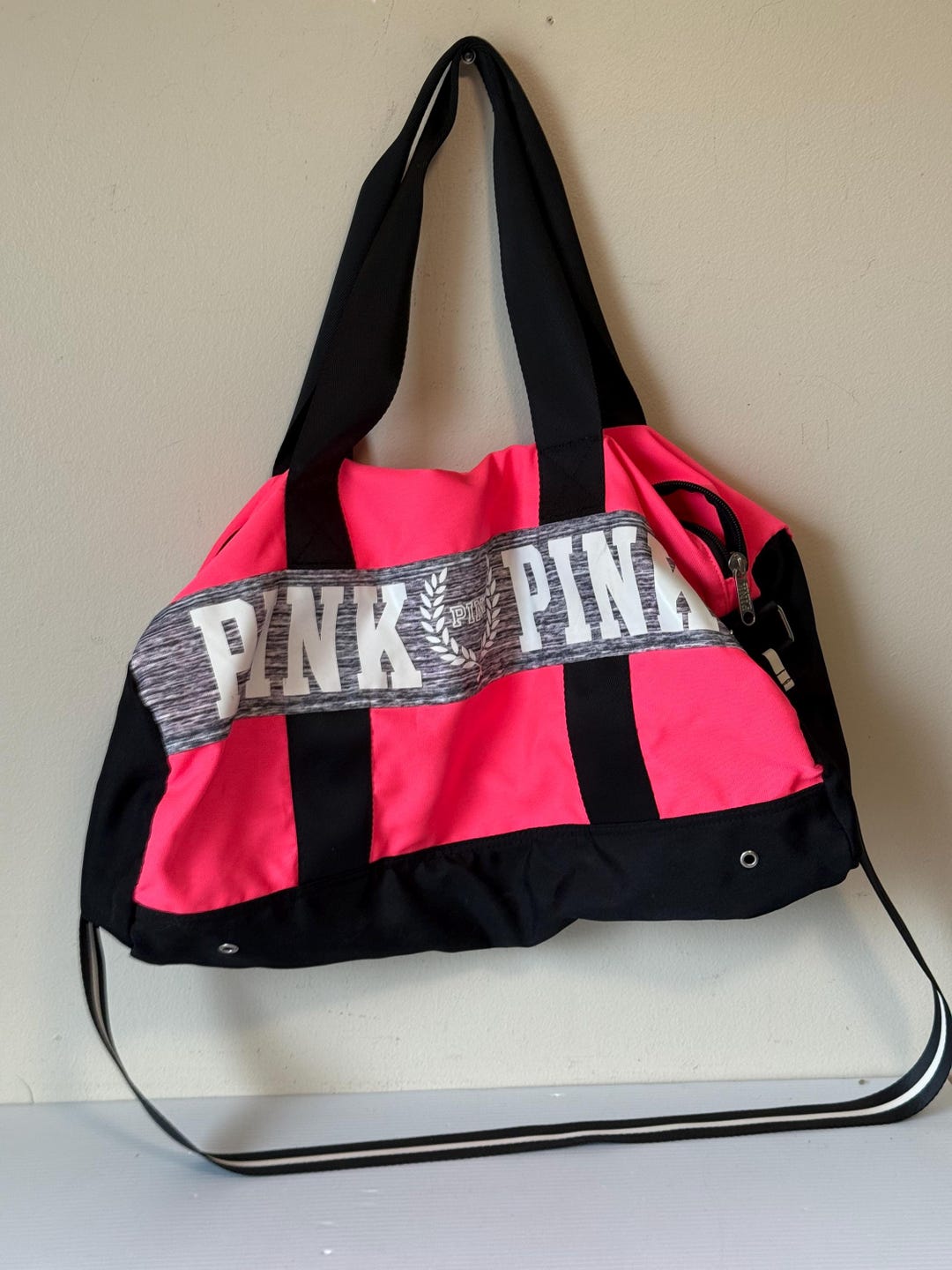 Terrific Victorias Secret Pink Duffle Bag Photos