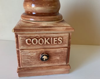 Vintage 1960s McCoy Coffee Grinder Cookies Cookie Jar 10" Made in USA