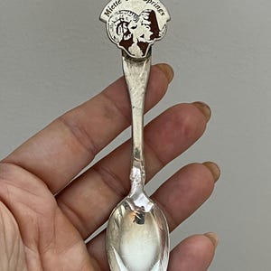 Souvenir Spoon Miette Hot Springs Alberta, Collectable Travel Spoon, Canadian Memorabilia, Gift Idea