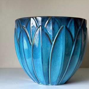 Maceta de cerámica de 30 x 30 cm con diseño de loto, maceta azul texturizada, soporte para flores, maceta para hierbas, decoración del hogar