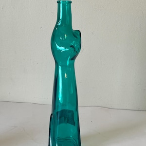 Teal Riesling Cat Wine Bottle Decoration, Cute Cat Lover Gift, Unique Wine Decor, Cat Art Decor, Feline Home Decor