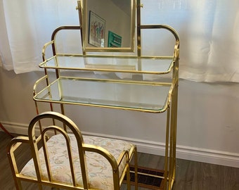 Vintage Hollywood Regency Gold Dressing Table, Chair, and Mirror: A Luxurious Blast from the Past!