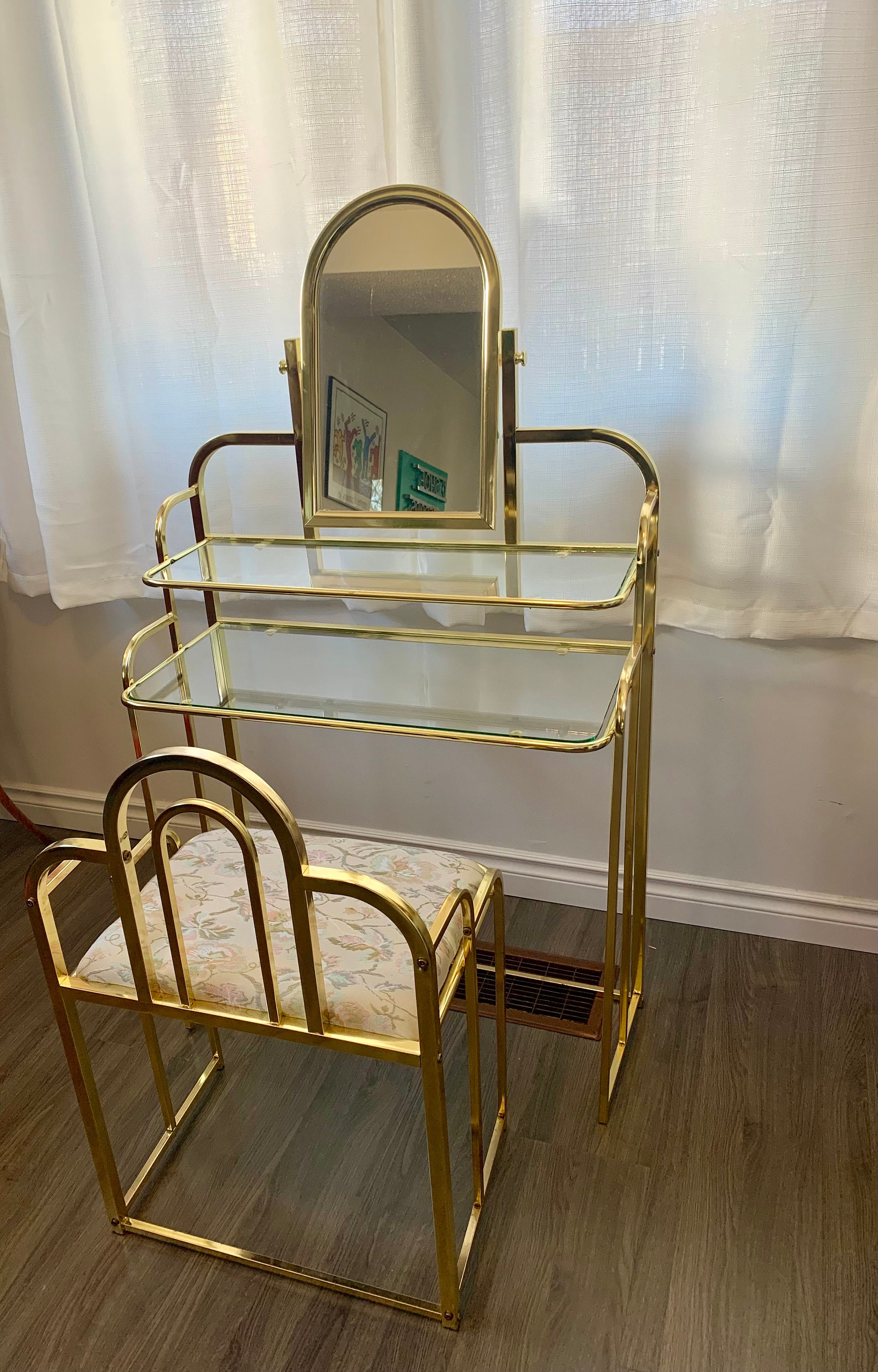 vintage gold dressing table Vintage Hollywood Regency Gold Dressing Table, Chair, and Mirror: A  Luxurious Blast From the Past!