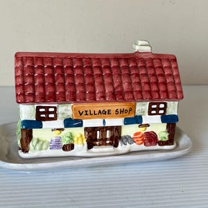 Vintage Butter Dish The Village Shop, Country Style Butter Keeper, Retro Kitchenware, Butter Storage, Antique Decor