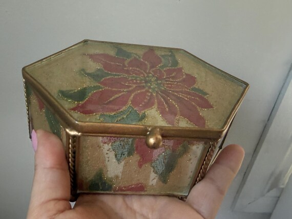 Vintage Christmas Poinsettia Trinket Box - Gold Metal Hexagon Glass Jewelry Box - Festive Holiday Decor - Glitter Floral Hinged Keepsake Box View 4