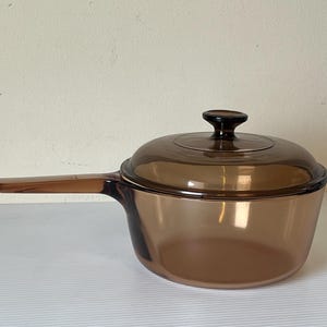 Corning Ware Visions Amber Glass Pot, 2.5L Saucepan with Lid, Vintage Kitchen Collectible, Glass Cookware