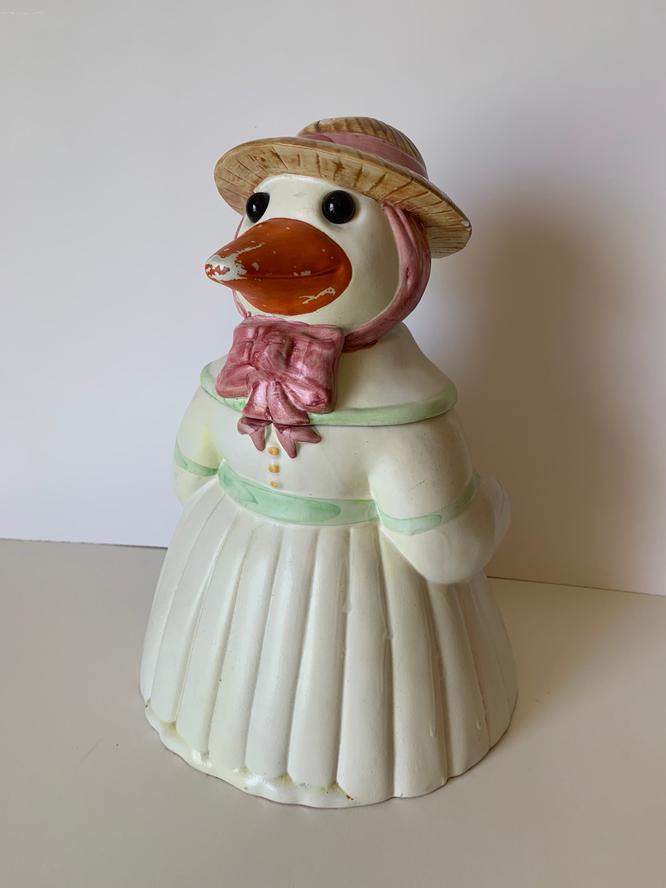 Mother Duck Biscuit Barrel Collectible, Cookie Jar Gift, Duck Lover Gift, Kitchen Decor, Farmhouse Gift