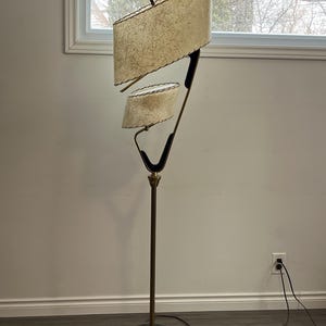 Fiberglass Shade Atomic Floor Lamp, 50s Vintage Decor, Mid Century Modern Lighting, Retro Boomerang Lamp
