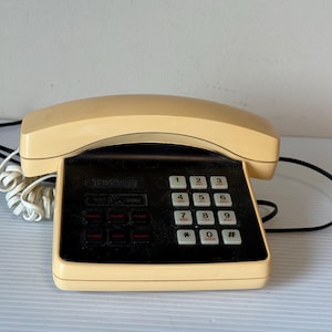 TeleQuest Classic Plus 80s Phone, Vintage Telephone, Retro Phone, Redial Feature, Memory Dialing, Home Decor