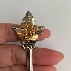 Canada Ship Vintage Souvenir Spoon Collectible, Travel Memorabilia, Collectible Spoon, Retro Kitchen Decor, Gift For Collector