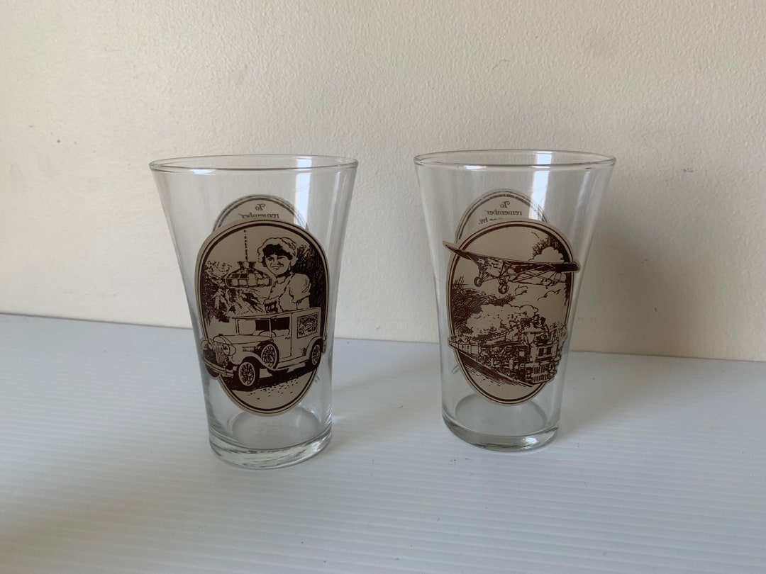 Set of 2 Mother's Pizza Coca Cola Drinking Glasses, Collector Glassware