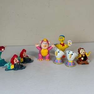 Disney Character Figures Collection, Sesame Street Figures, Cute Collectible Figures, Toy Figurines, Kids Gift