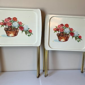 4 Basket Roses Floral Trays With Legs, Floral Metal TV Trays, Cottage Chic Tables, Folding Tables ** 2 Tables Smaller