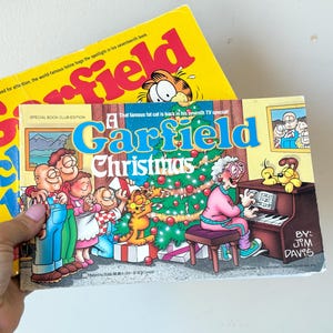 Garfield Series Book Set, Jim Davis Collection, Comic Books, Classic Cartoons, Garfield Adventures, Comic Strip Gifts, Reading Fun