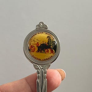 Austin Canada Vintage Souvenir Spoon Collectible, Travel Memorabilia, Collectible Spoon, Retro Kitchen Decor, Gift For Collector