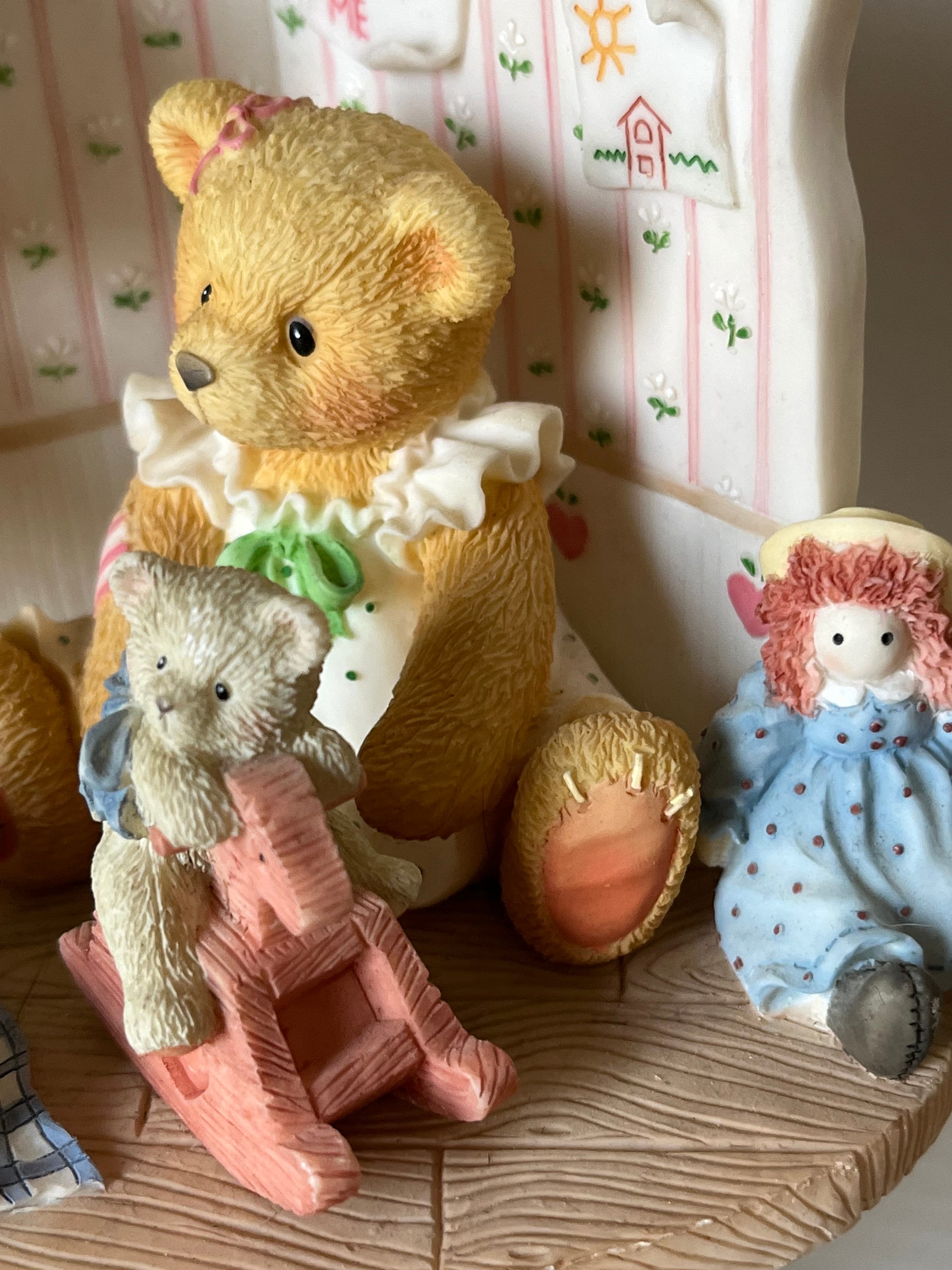 Cherished Teddies Figurine, 'mary Jane' Corner Room, Collectible
