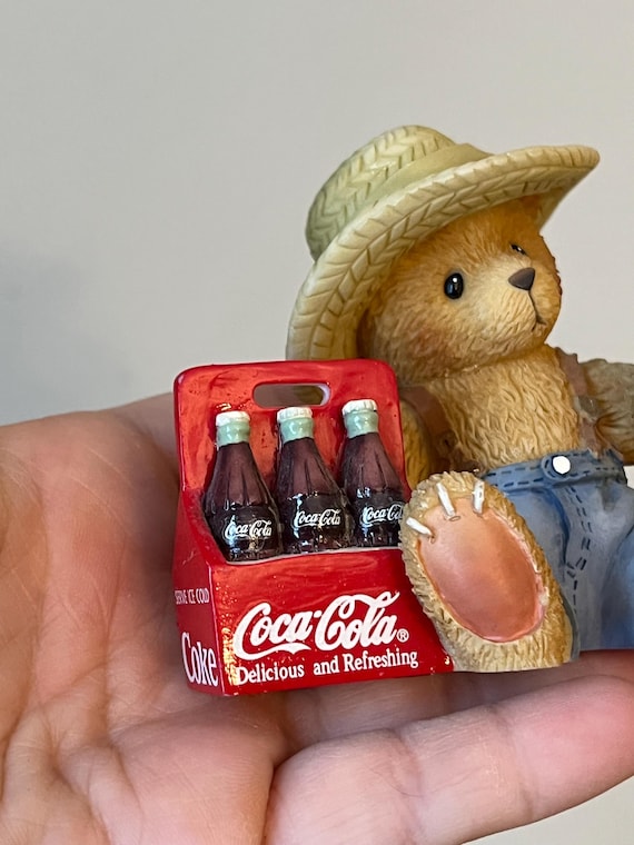 Coca-Cola テディベア レース襟付き 約30cm Coca-Cola テディベア レース襟付き 約30cm Coca-Cola テディベア