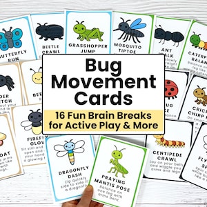 Pu&ograve; includere: Un set di carte illustrate "Bug Movement Cards" con esercizi a tema insetti. Le carte presentano disegni colorati di insetti come farfalle, ragni e cavallette, con istruzioni per ogni movimento. Il testo "Bug Movement Cards" &egrave; ben visibile.