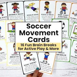 K&ouml;nnte beinhalten: Eine Sammlung farbenfroher Fu&szlig;ball-Bewegungskarten mit Illustrationen von Kindern, die Fu&szlig;ball&uuml;bungen durchf&uuml;hren. Die Karten enthalten Anweisungen und den Text "Soccer Movement Cards" und "16 Fun Brain Breaks for Active Play & More".