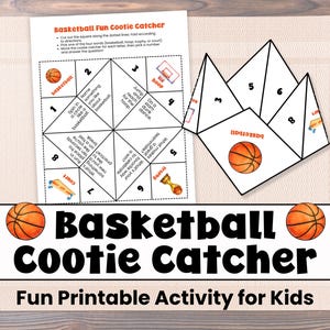 Puede incluir: Un juego de adivinanzas con tem&aacute;tica de baloncesto, con un gr&aacute;fico de baloncesto. El papel doblado de la adivina est&aacute; al lado de la versi&oacute;n desplegada. El texto dice "Basketball Cootie Catcher" y "Fun Printable Activity for Kids."