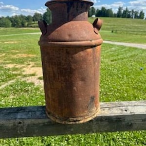 Vintage Milkcan Old milk can milk cow farmhouse decor antique milk products milk commerical advertising all things milk and milk can milkcan