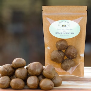 Raw Bee PROPOLIS. 100% Pure Organic Made in Minnesota 3.5 oz/100 gram (4 small balls) Pure Propolis