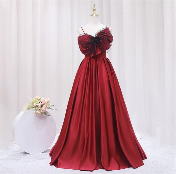 Big red hotsell prom dress