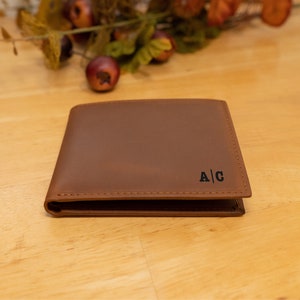 Billetera de cuero genuino con bloqueo RFID, tarjetero para hombre, regalo para él, billetera personalizada.
