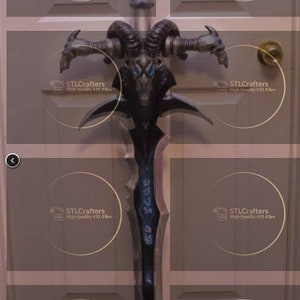 World of Warcraft - Frostmourne Runed Blade