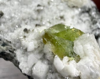 Premium Sphene Titanite Crystal Specimen!