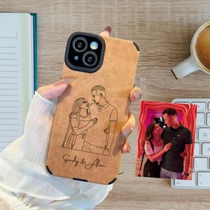 Personalisierte Wildleder iPhone Fall für 16 15 14 13 12 Pro Max, Foto Handyhülle mit Gravur, Geschenk für sie / ihn, benutzerdefinierte Handytasche