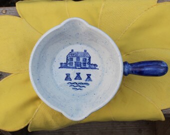 Metlox Poppytrail Homestead Provincial Blue Gravy Boat