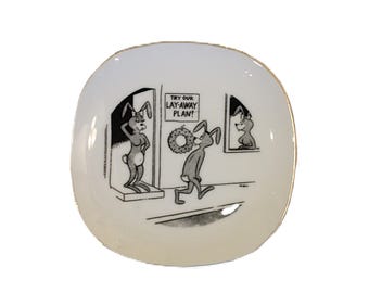 MCM Naughty Kitsch Trinket Dish Ashtray | Hareraisers Series | Bar Rabbits Novelty Plate | Gag Gift